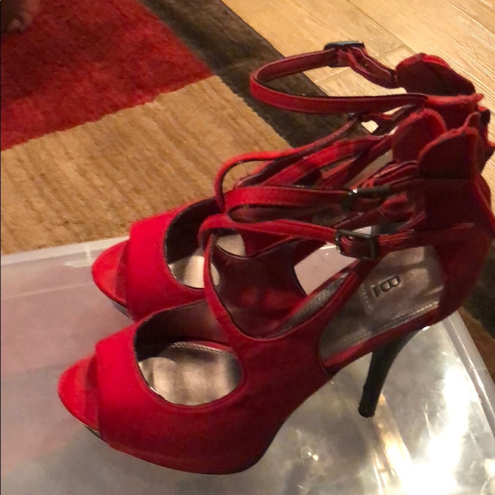 Bakers red sandals